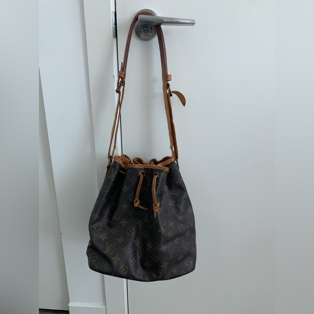 Authentic Louis Vuitton bag handbag shopper tote leather monogram brown tan LV - Picture 3 of 16